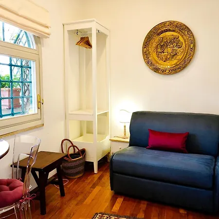 77 Scalini - Pantheon - Apartamento *